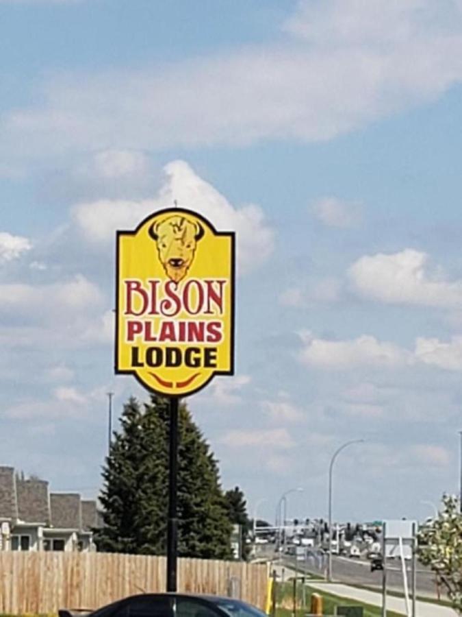 Bison Plains Lodge Moorhead Exterior foto